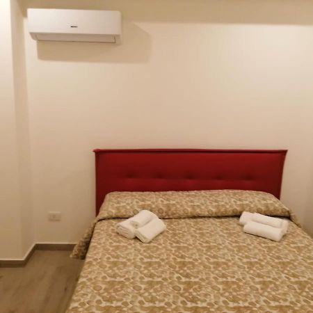 Home Dante Катанія Екстер'єр фото